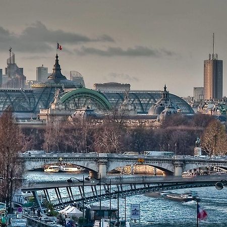 Hotel Du Quai Voltaire Париж Экстерьер фото