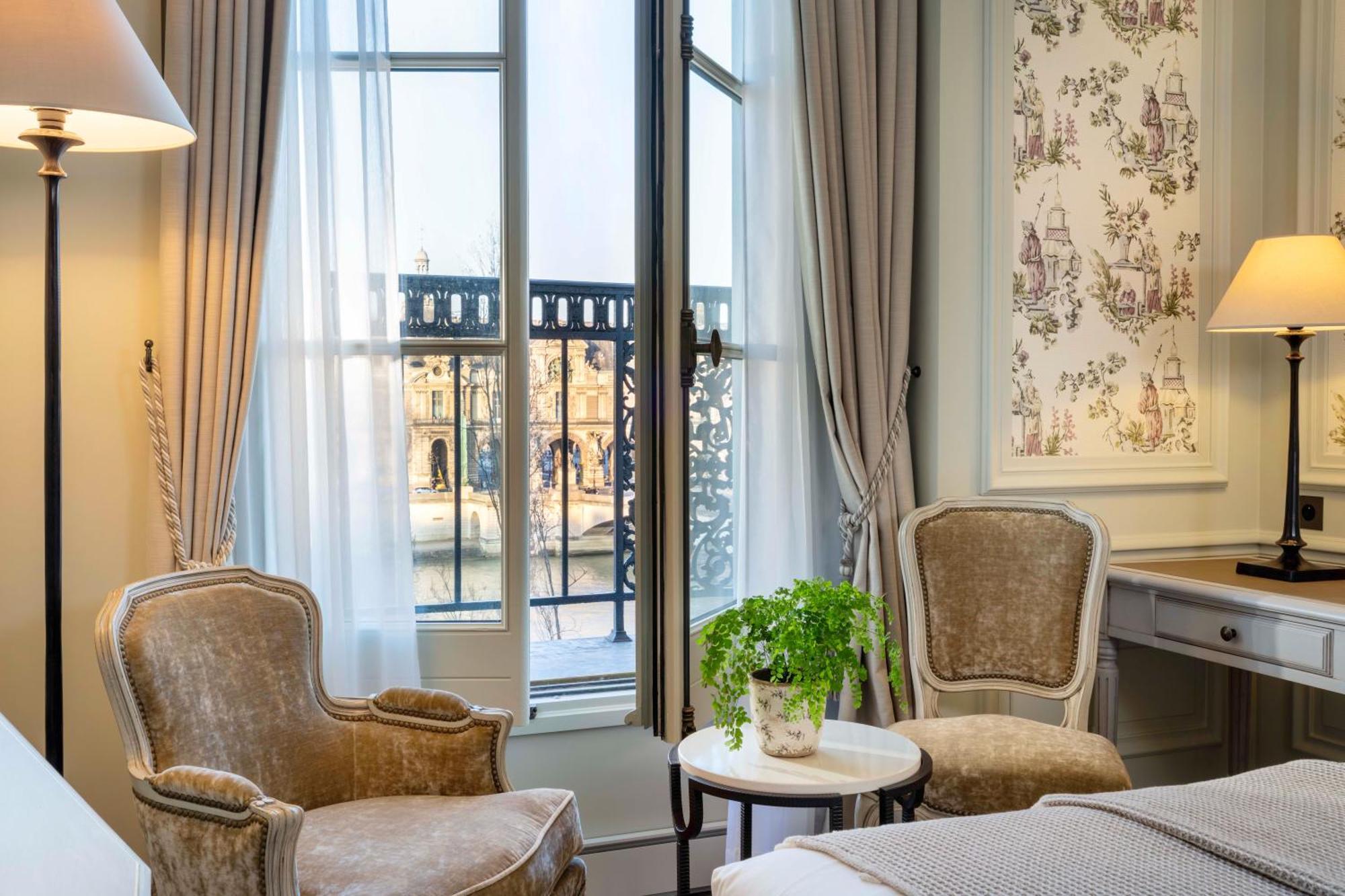 Hotel Du Quai Voltaire Париж Экстерьер фото