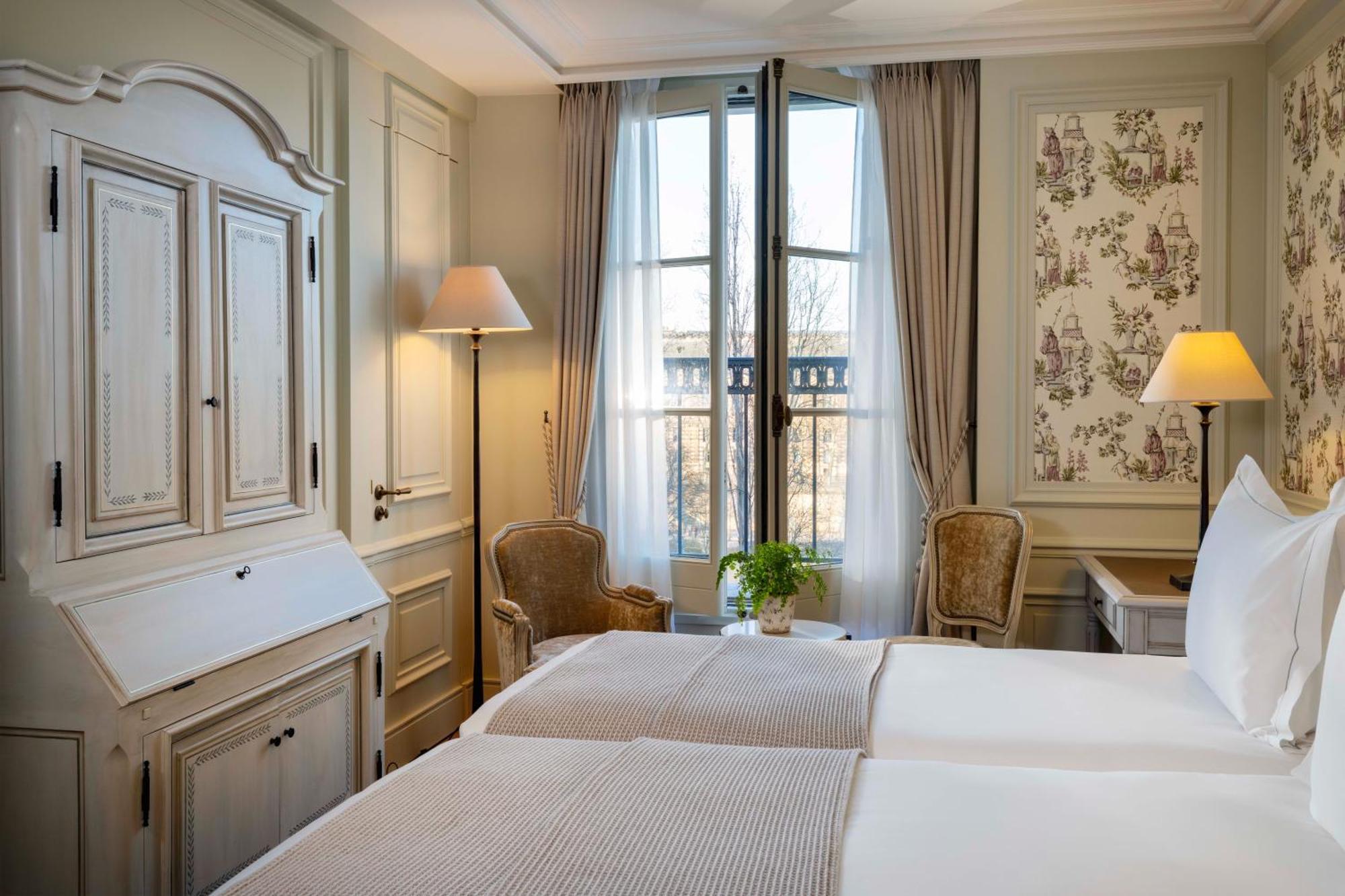 Hotel Du Quai Voltaire Париж Экстерьер фото