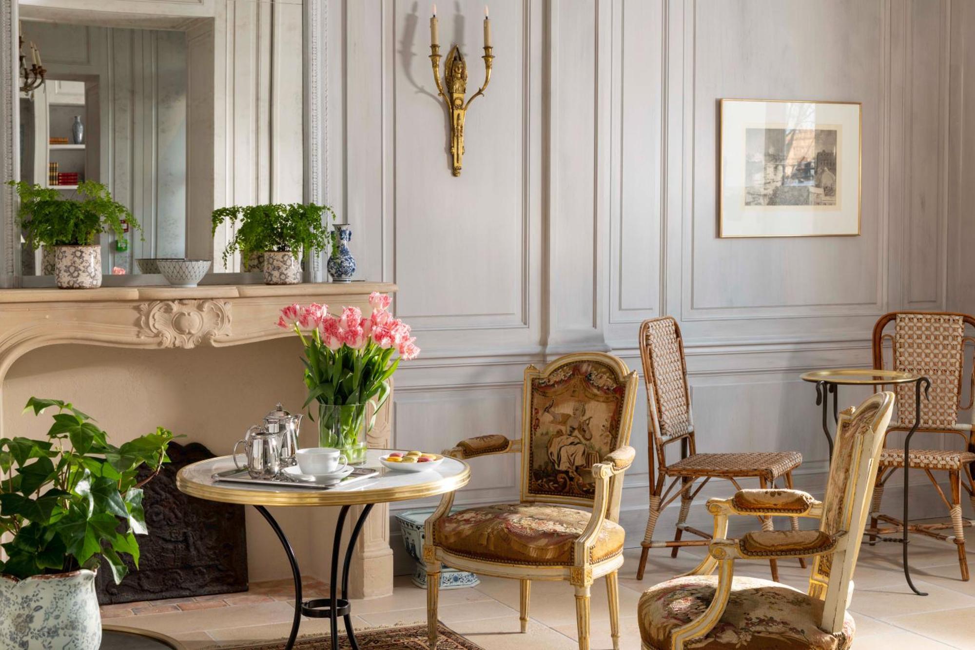 Hotel Du Quai Voltaire Париж Экстерьер фото