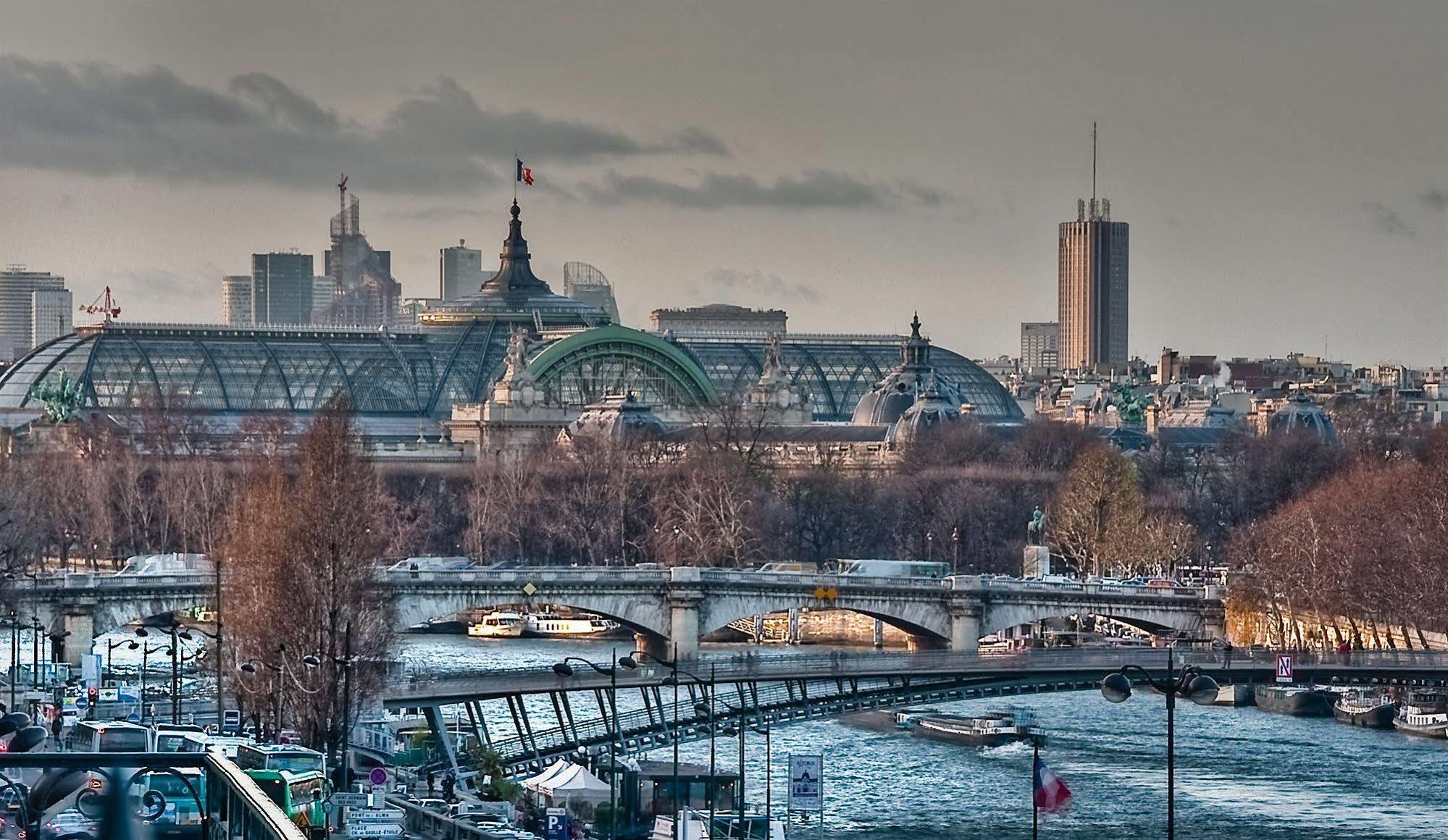 Hotel Du Quai Voltaire Париж Экстерьер фото